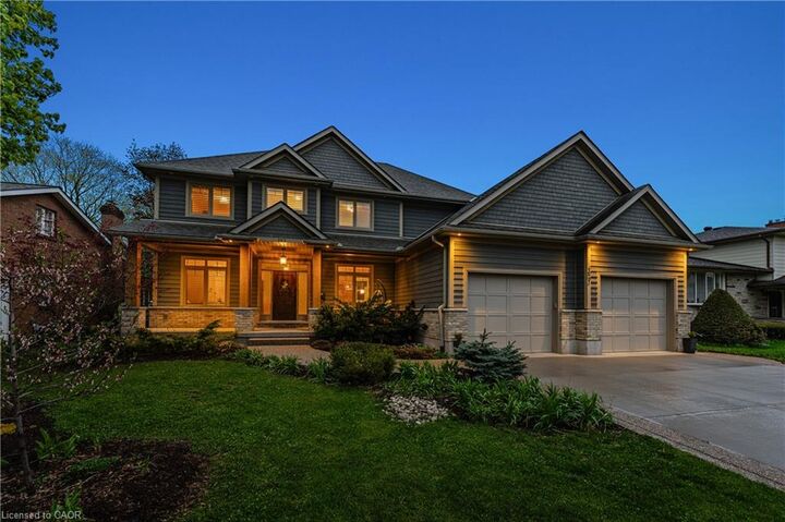 Property Photo:  303 Castlefield Avenue  ON N2K 2M4 