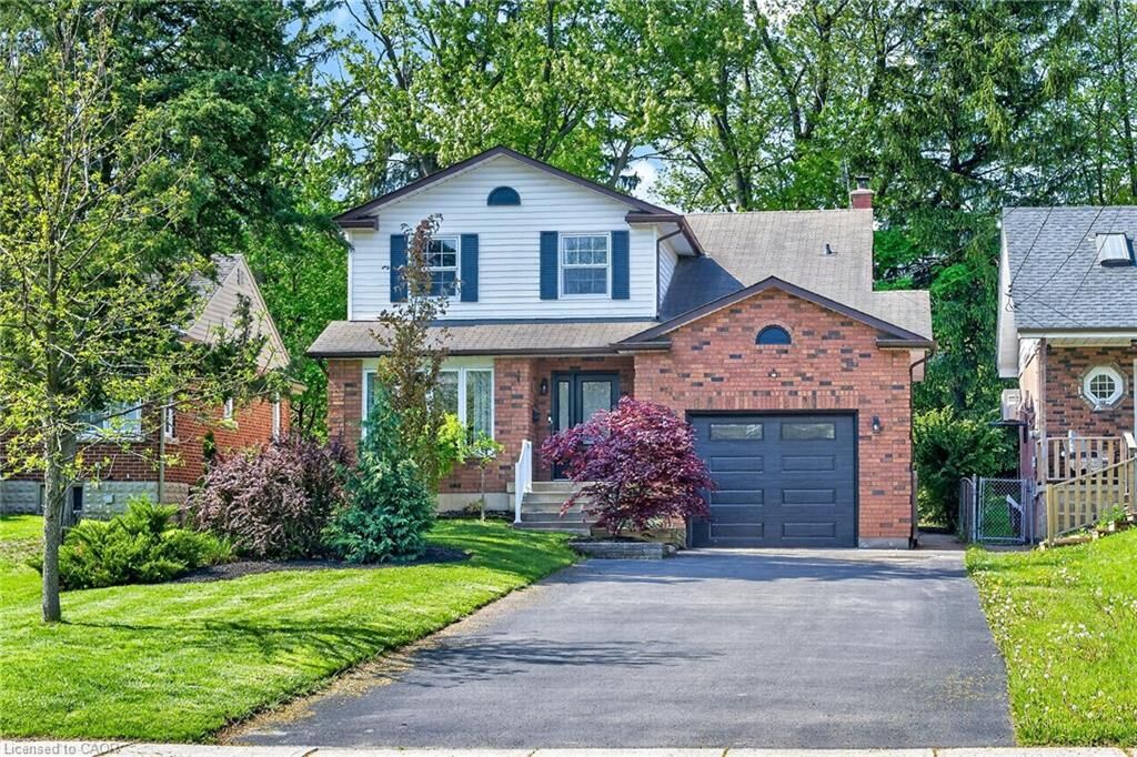 Property Photo:  309 Sanatorium Road  ON L9C 1Z4 