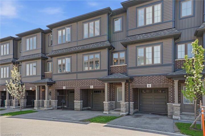 Property Photo:  124 Compass Trail 5  ON N3E 0E3 
