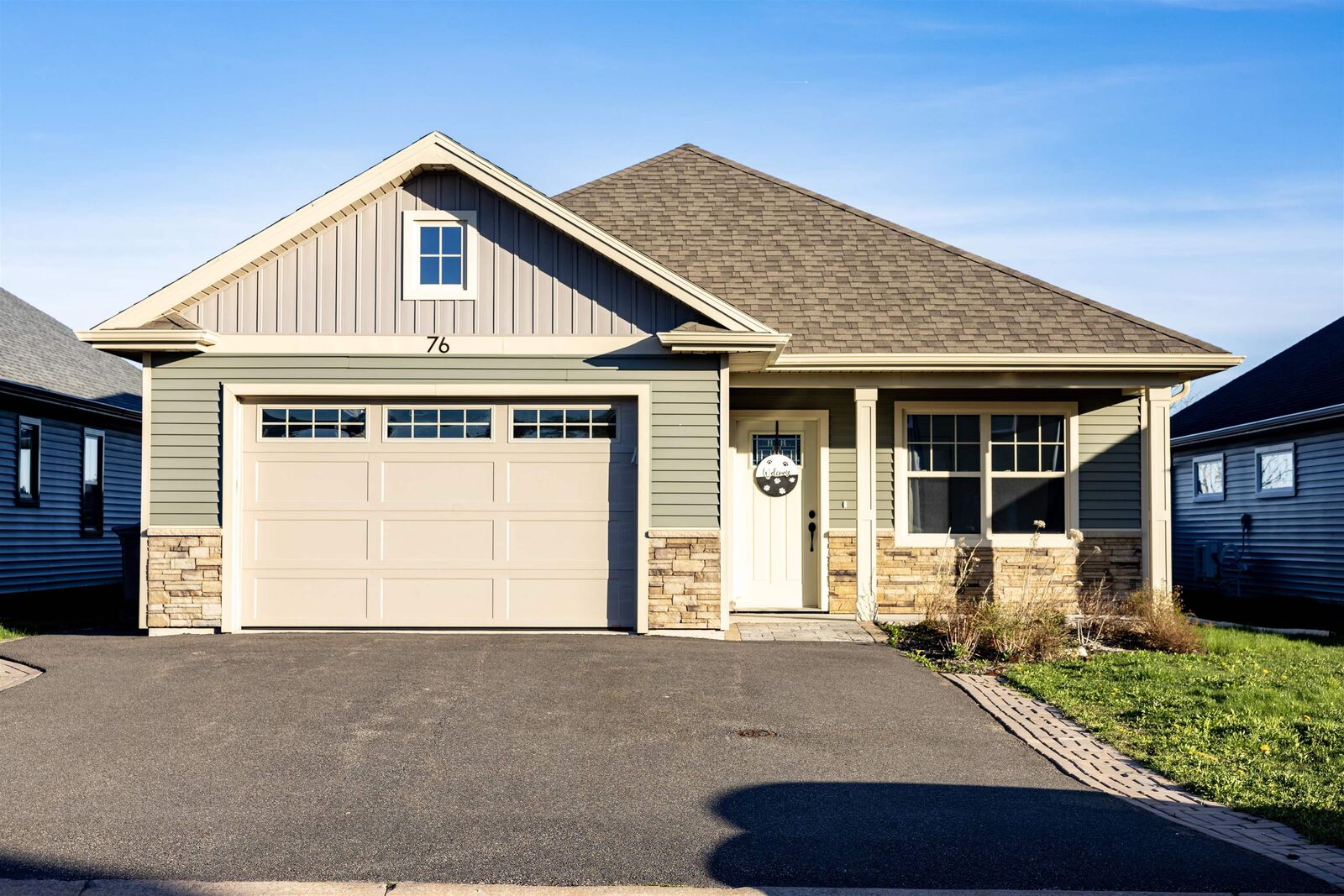 Property Photo: 76 Holmes Lane PE C1C 0V4