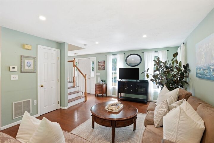 Property Photo: 44 Morningside Dr MA 02370