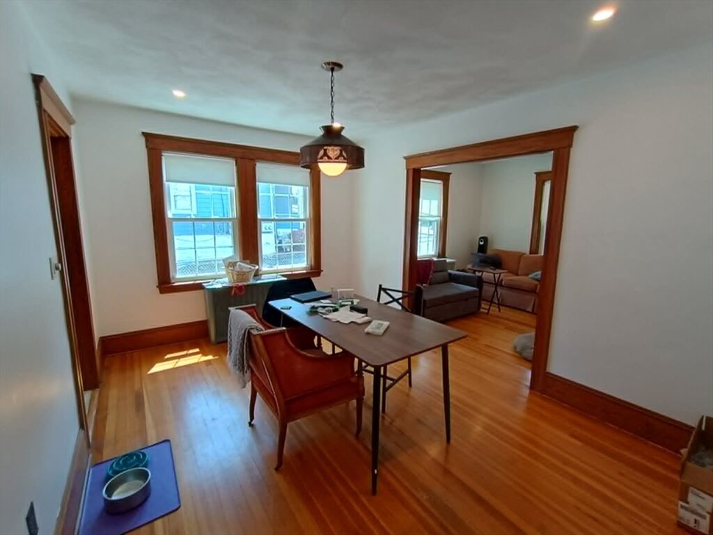 Property Photo:  26 Leonard St 26  MA 01801 