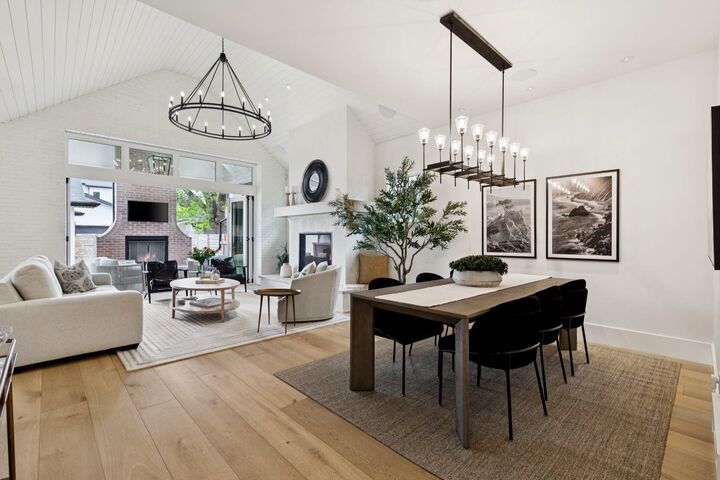 Property Photo:  1119 Riverdale Avenue SW  AB T2S 0Y9 