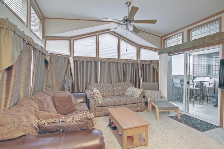 Property Photo:  25054 South Pine Lake Road 5008  AB T0M 1R0 