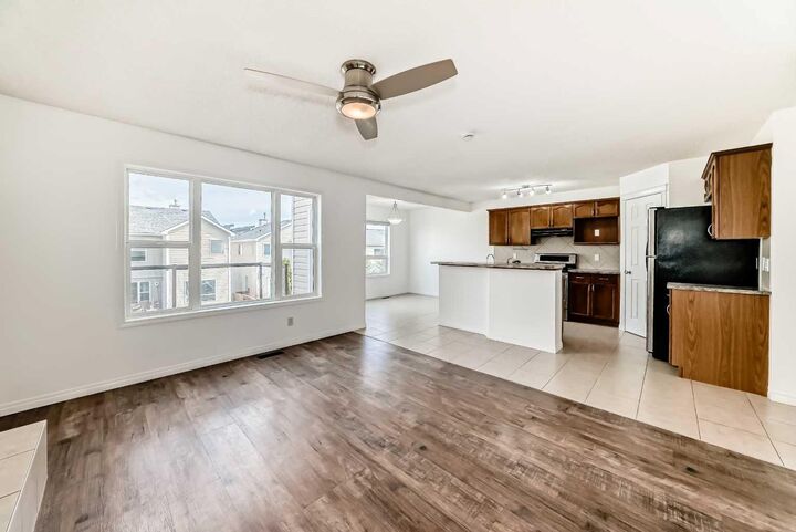 Property Photo:  54 Royal Elm Road NW  AB T3G 5V7 