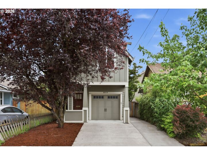 Property Photo:  8010 SE Tolman St  OR 97206 