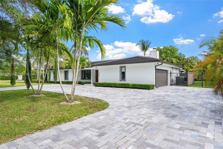 Property Photo: 7200 SW 107th Ter FL 33156