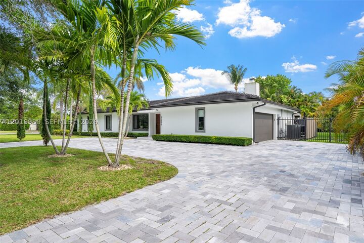 Property Photo: 7200 SW 107th Ter FL 33156