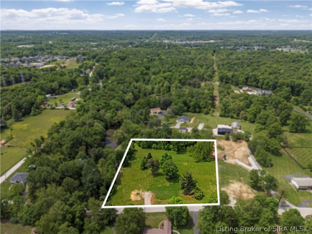 Property Photo: 2725 Old Hill Road IN 47119
