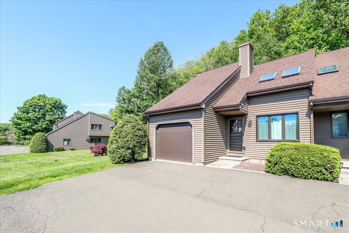 Property Photo: 29 Twin Oaks 29 CT 06776