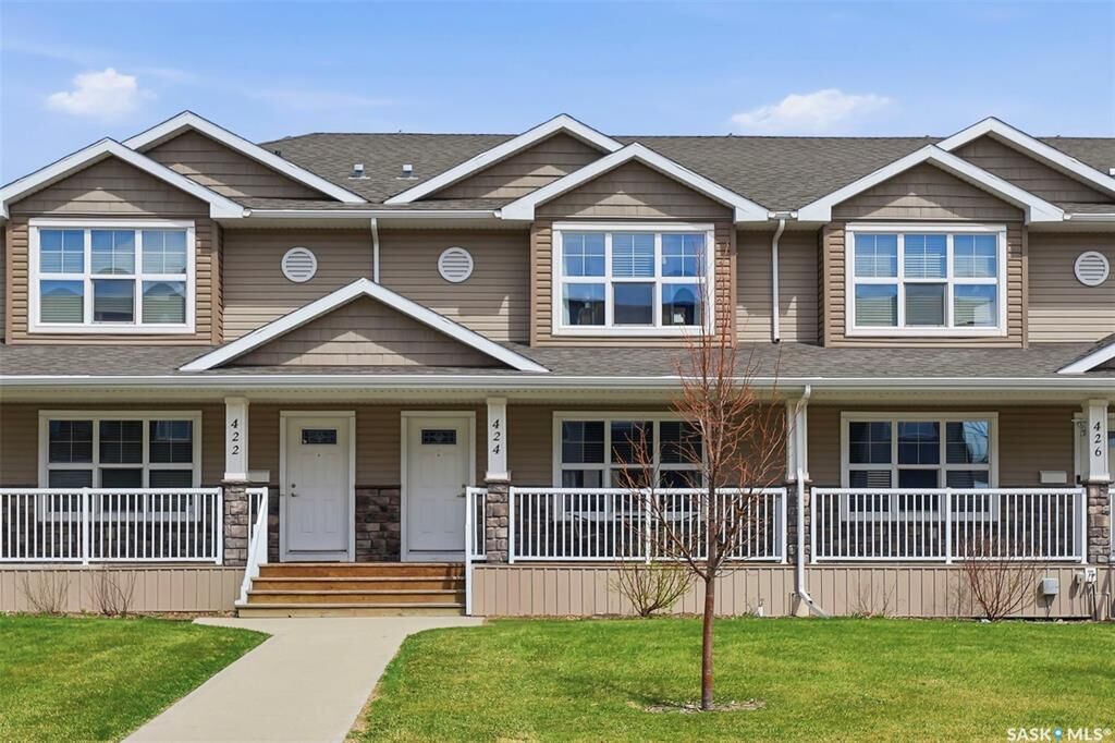 Property Photo:  424 Maningas Bend  SK S7W 0V6 