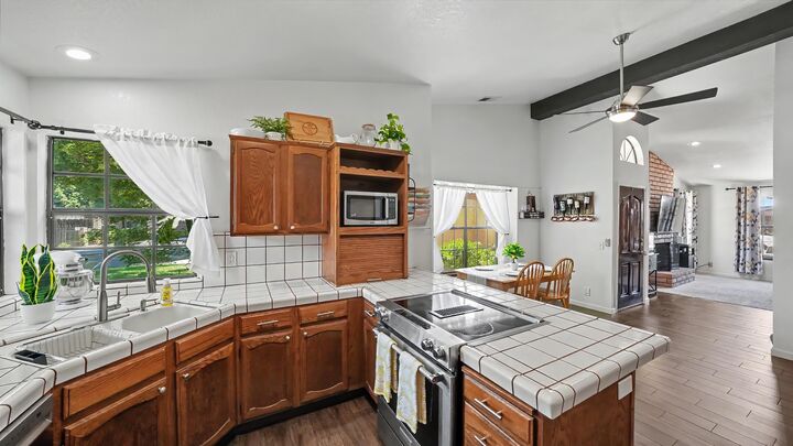 Property Photo:  3749 W Damsen Avenue  CA 93291 