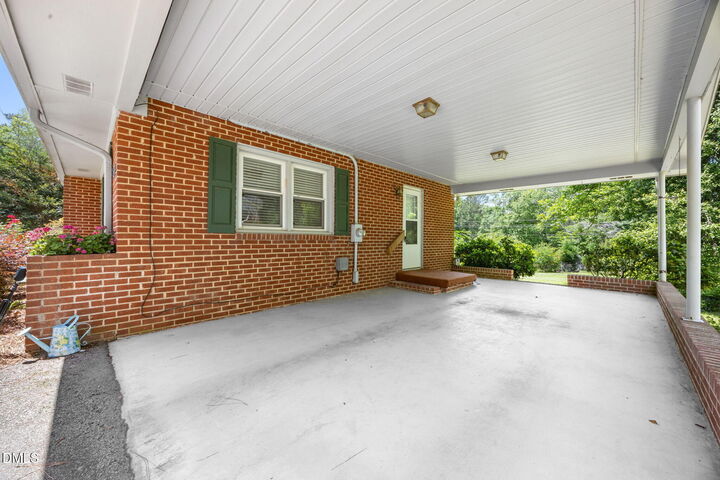 Property Photo:  1904 Truman Drive  NC 27330 