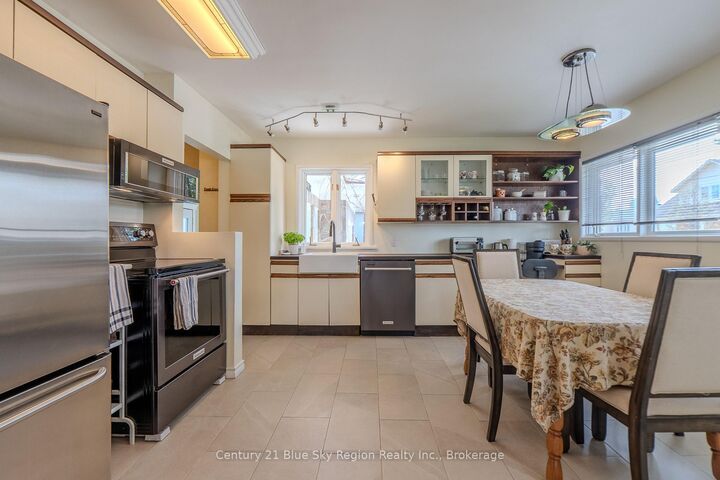 Photo de la propriété:  338 Edward Street  ON P0H 1Z0 