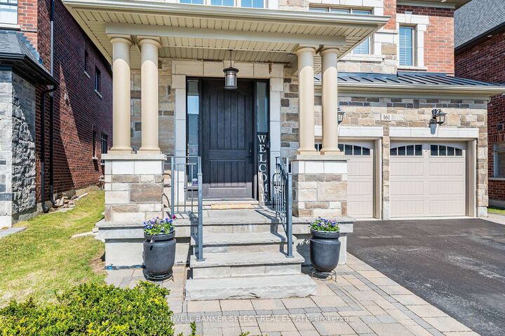Property Photo: 161 Cranbrook Crescent ON L4H 4L1