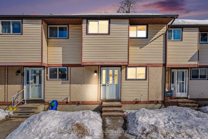 Property Photo:  1584 Feather Lane  ON K1T 1V4 