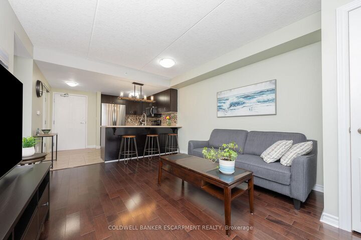 Property Photo:  43 Goodwin Drive 109  ON N1L 0E8 
