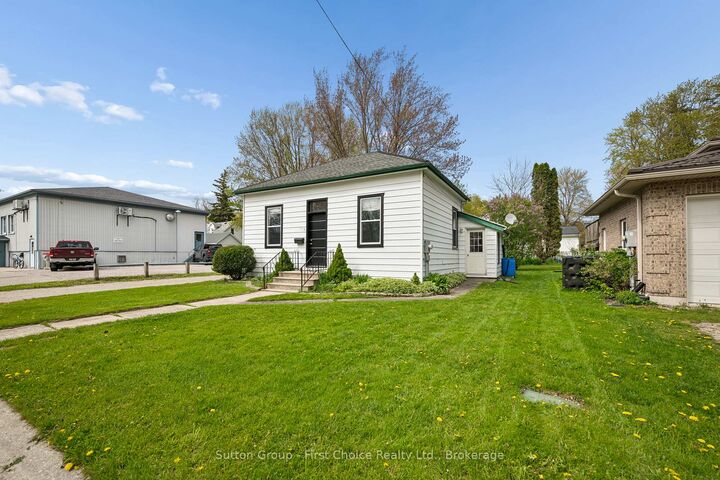 Property Photo: 115 Legion Street ON N0K 1N0