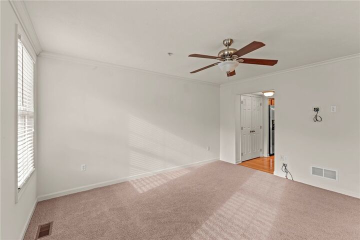 Property Photo:  229 Persimmon Ln  PA 15317 