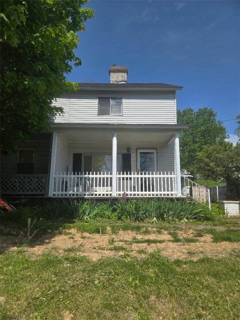 Property Photo:  501 Filbert Orient  PA 15468 