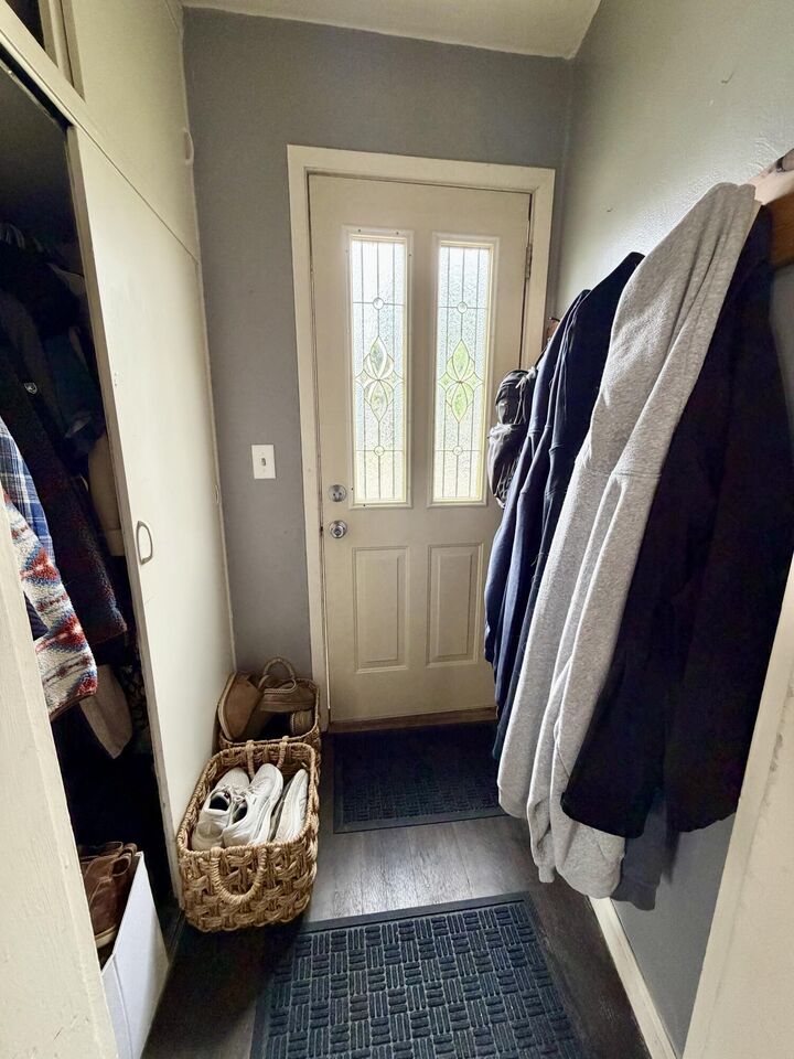 Property Photo:  911 S 9th Street  SD 57401 
