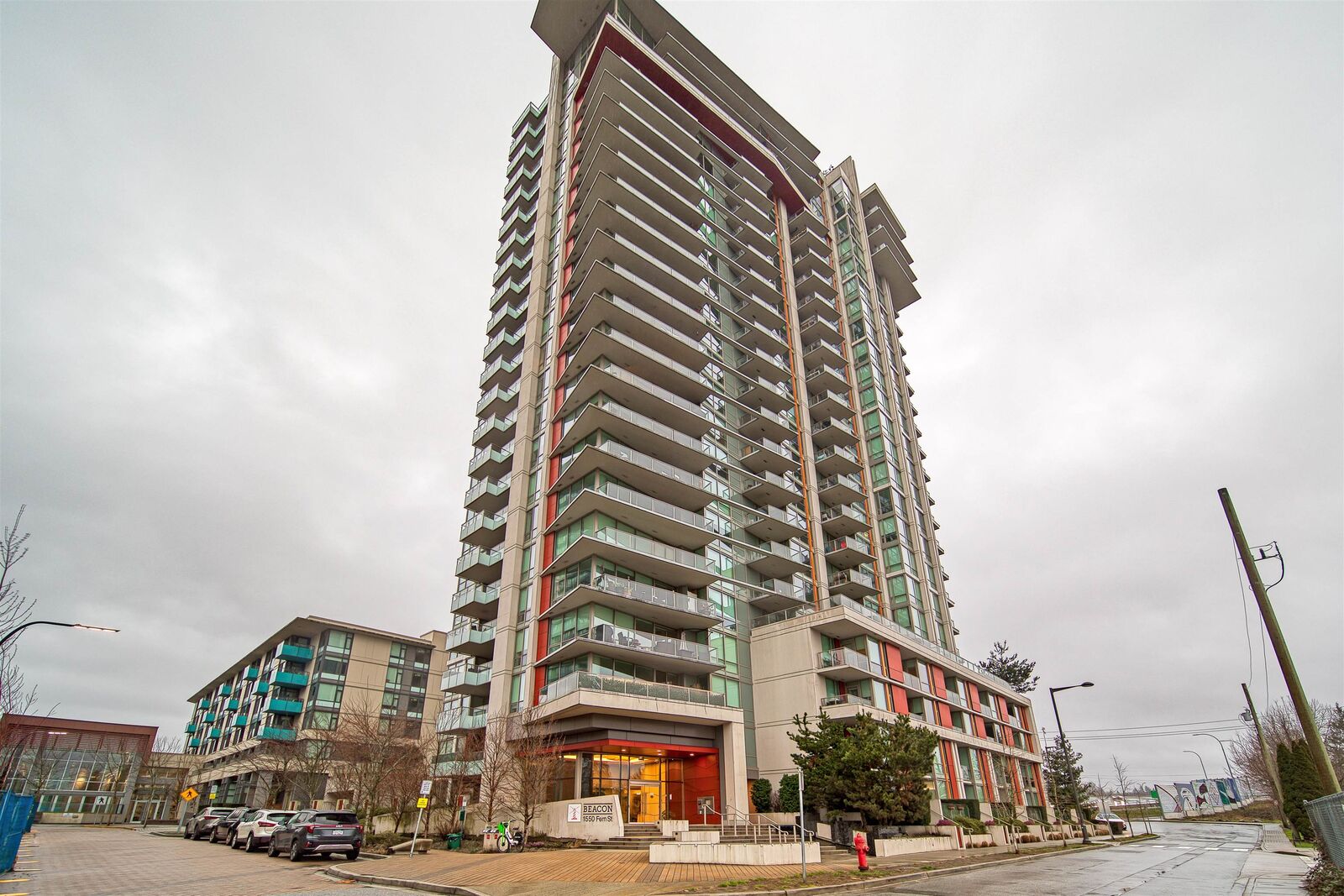 Property Photo:  1550 Fern Street 1107  BC V7J 0A9 