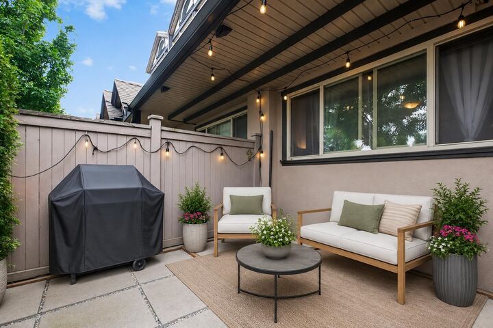 Property Photo: 4831 53 Street C101 BC V4K 2Z3