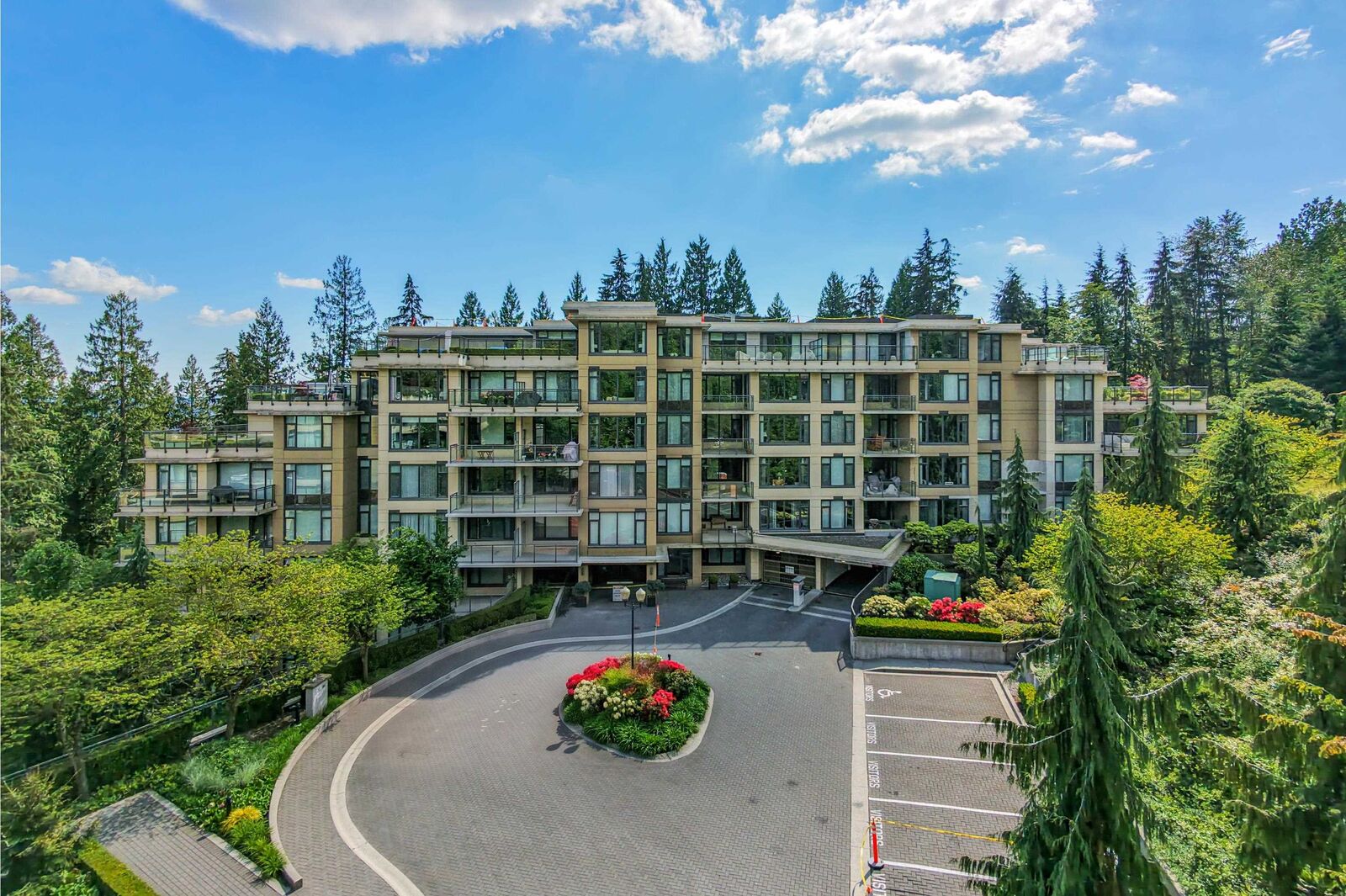 Property Photo: 2950 Panorama Drive 708 BC V3E 0C9