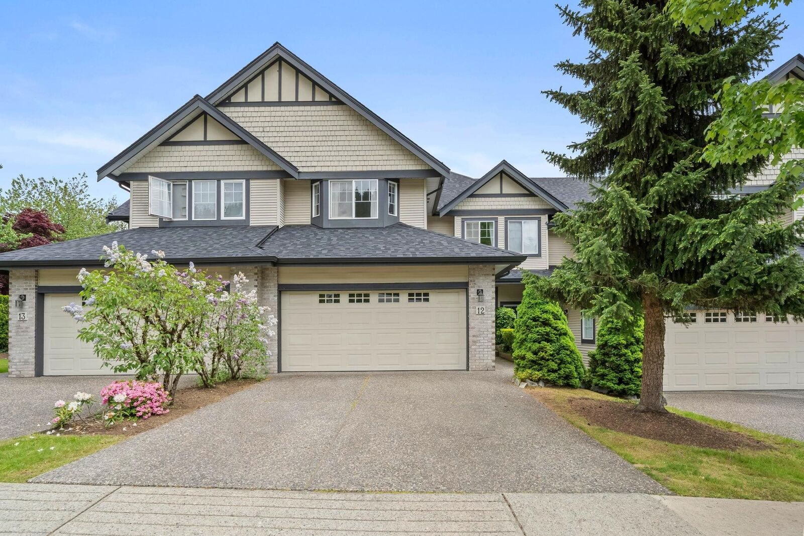 Property Photo:  1765 Paddock Drive 12  BC V3E 3J1 