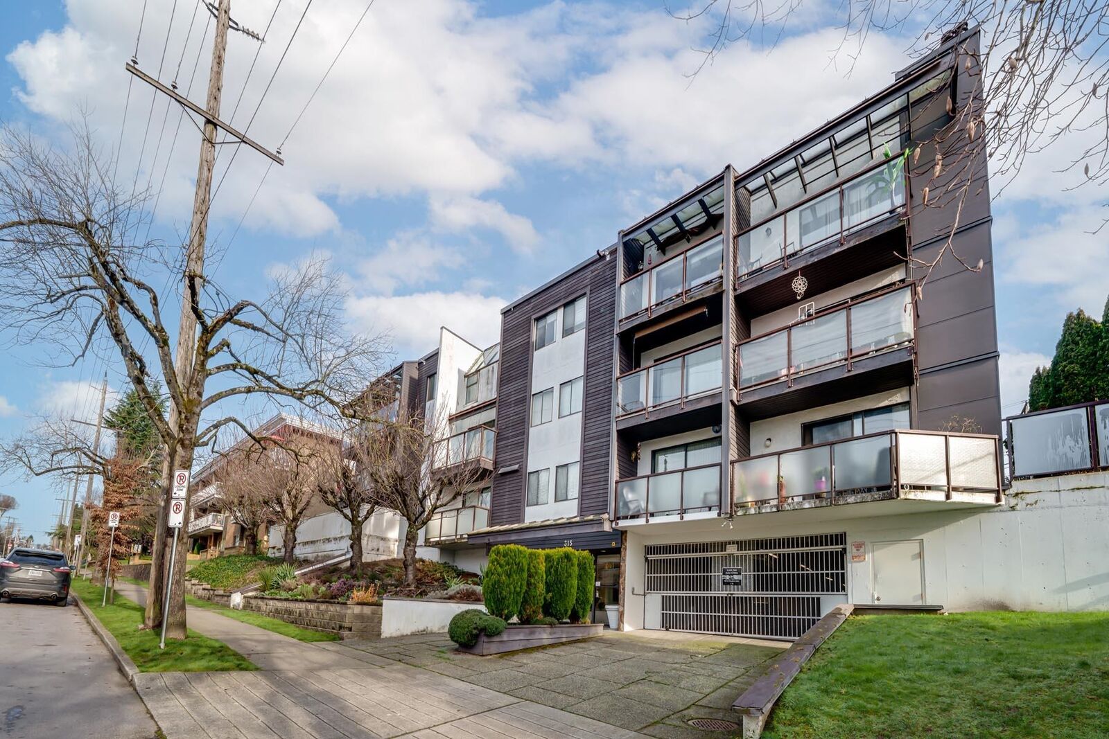 Property Photo:  315 Tenth Street 301  BC V3M 3Y2 