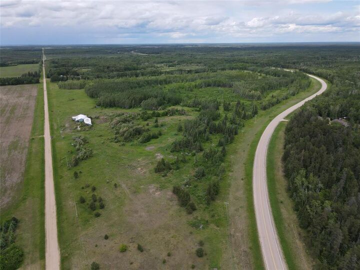 Property Photo:  6033 81E Road  MB R0A 1Z0 