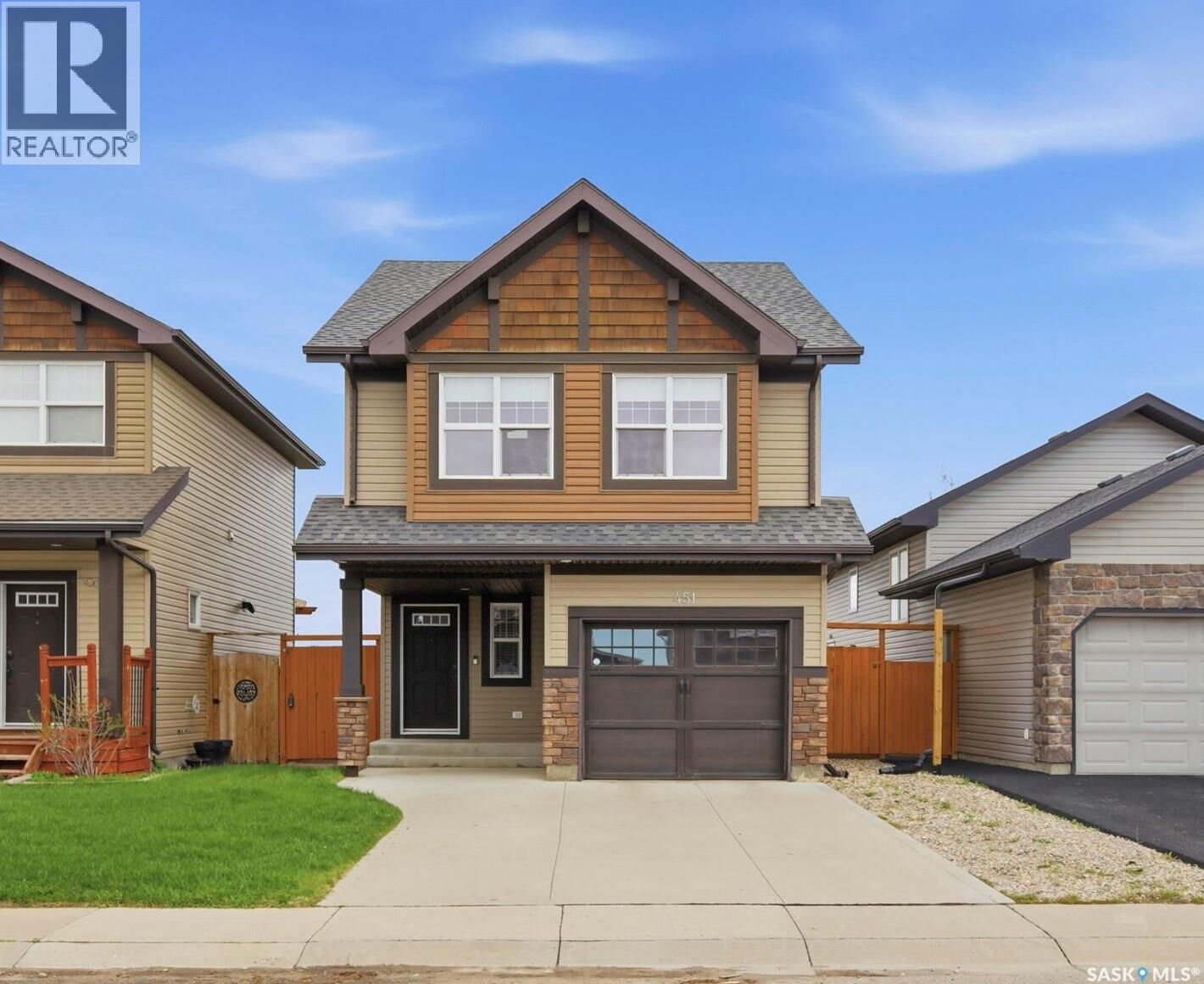 Property Photo:  451 Henick Crescent  SK S7R 0J4 