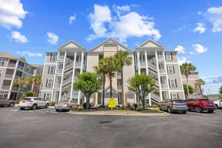 Property Photo:  100 Ella Kinley Circle 201  SC 29588 