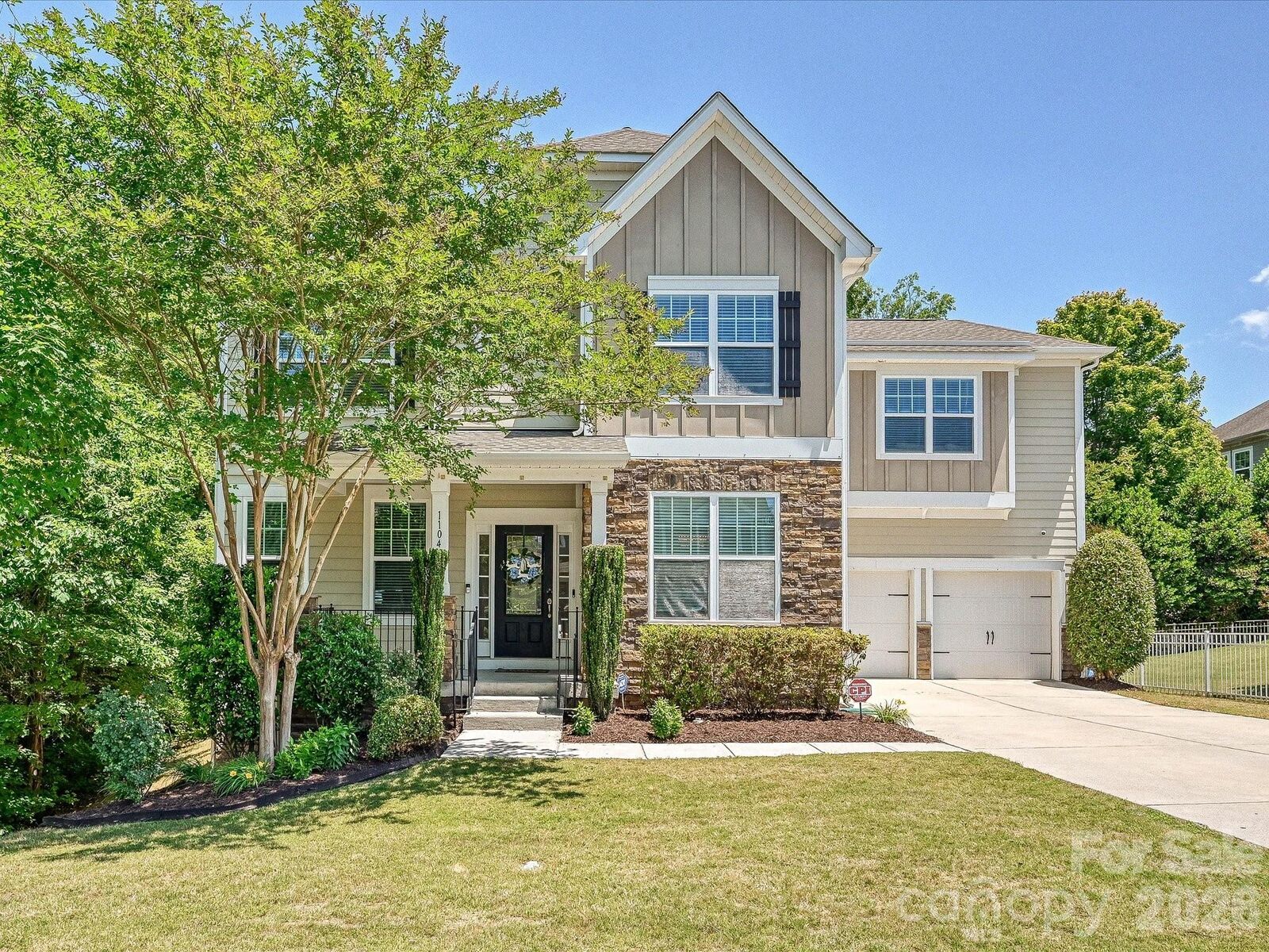 Property Photo: 1104 Snowbird Lane NC 28173