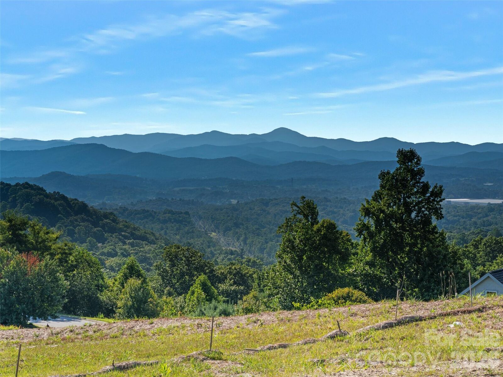Property Photo:  225 Coachman Drive  NC 28791 