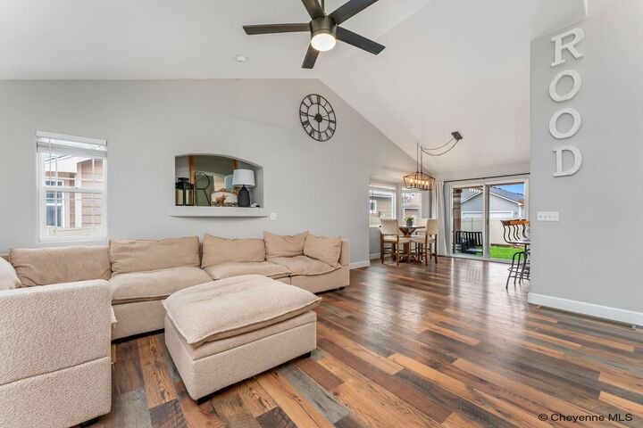 Property Photo:  5428 Alex Ranch Rd  WY 82007 