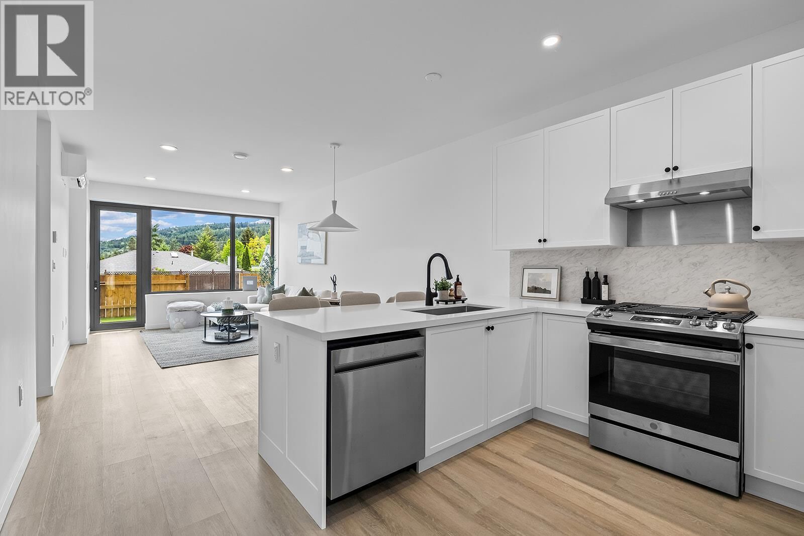 Property Photo:  3210 Salmon Road 6  BC V4T 1A7 