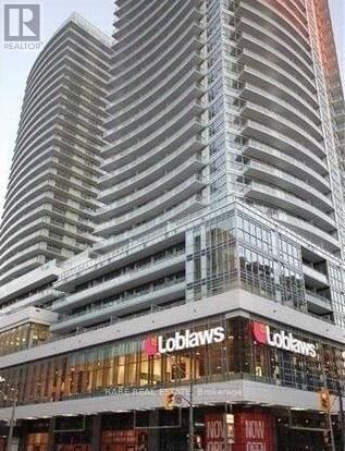 Property Photo:  89 Dunfield Avenue 638  ON M4S 0A4 
