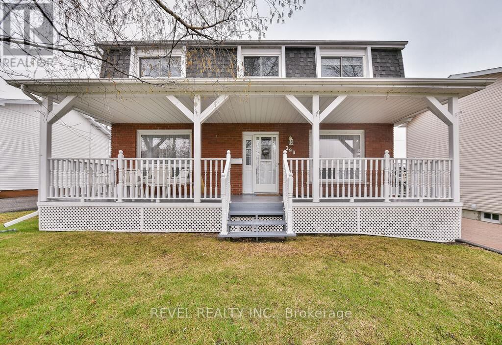 Property Photo: 393 Shub Avenue ON P4N 7N1