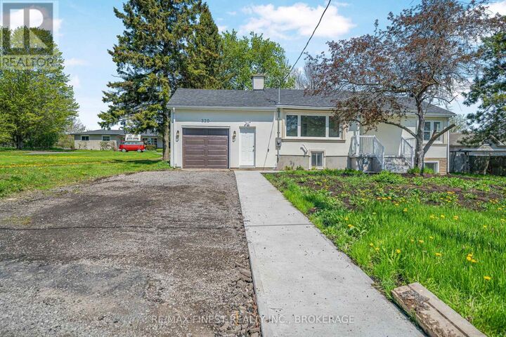 Property Photo:  320 Academy Street  ON K0H 1G0 