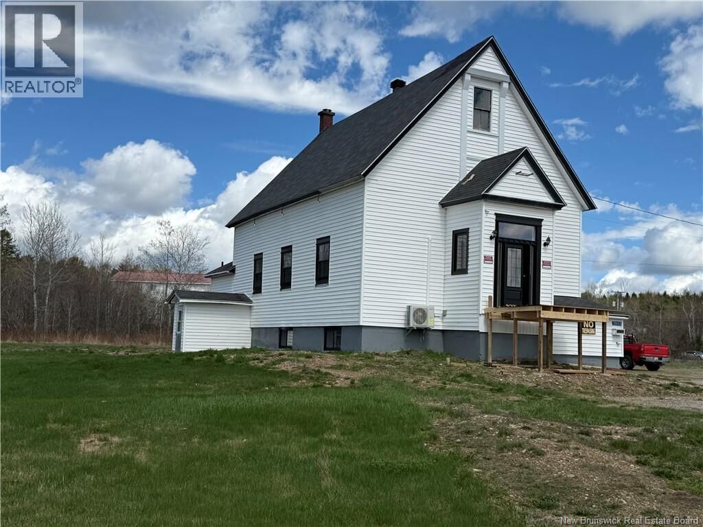 Property Photo:  2843 King George Hwy  NB E1V 7A6 