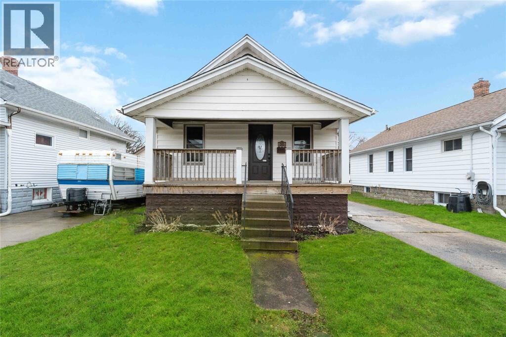 Property Photo: 265 Cobden Street ON N7T 4A2