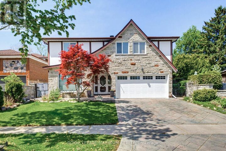 Property Photo:  124 Nortonville Drive East  ON M1G 2T8 