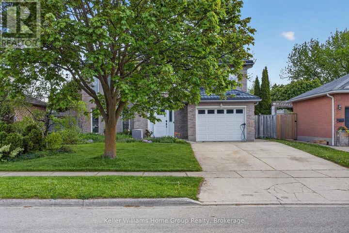 Property Photo:  42 Freshmeadow Way  ON N1K 1R9 