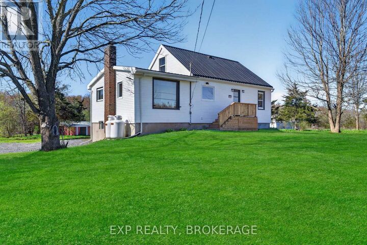 Property Photo: 1528 Enright Road ON K0K 3A0