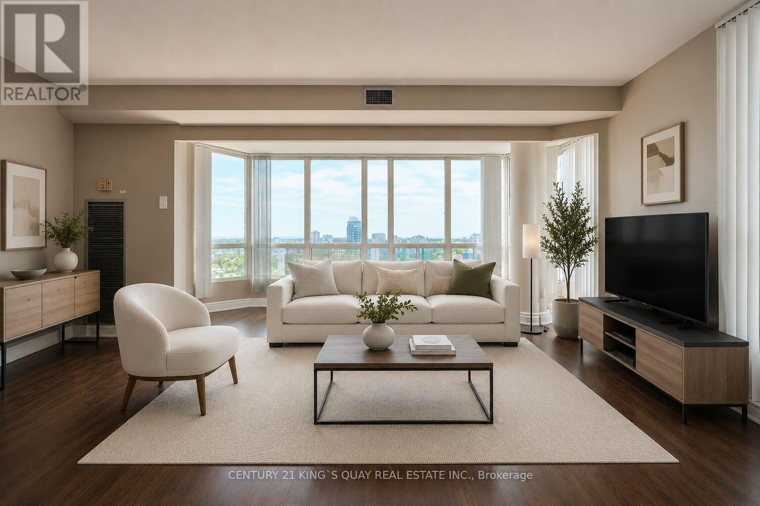 Property Photo:  115 Hillcrest Avenue 904  ON L5B 3Y9 
