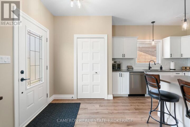 Property Photo:  5401A Woodlands Road  ON K0C 1M0 