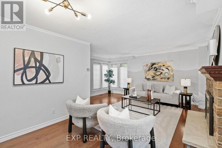 Property Photo:  24 Juniper Crescent  ON L3R 3Z7 