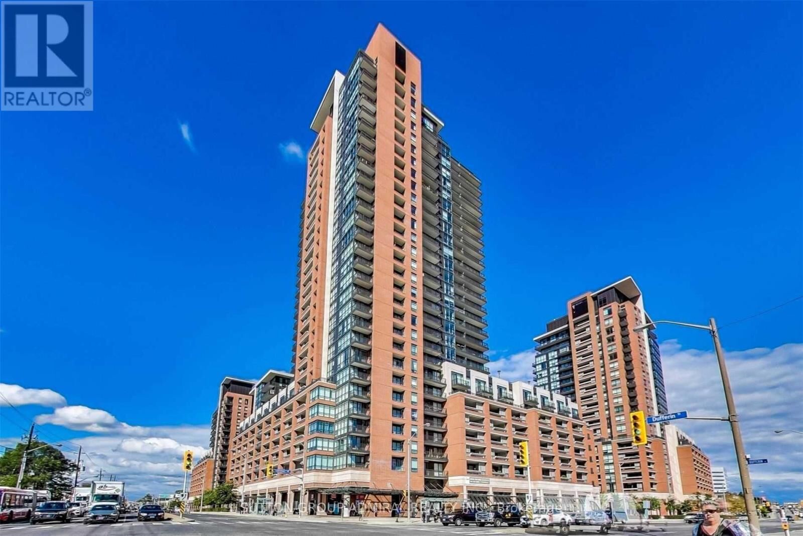 Property Photo: 830 Lawrence Avenue West 2911 ON M6A 0B6