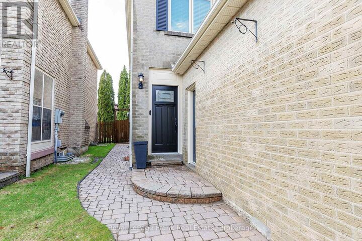 Property Photo:  180 Chatfield Drive  ON L1T 2H7 